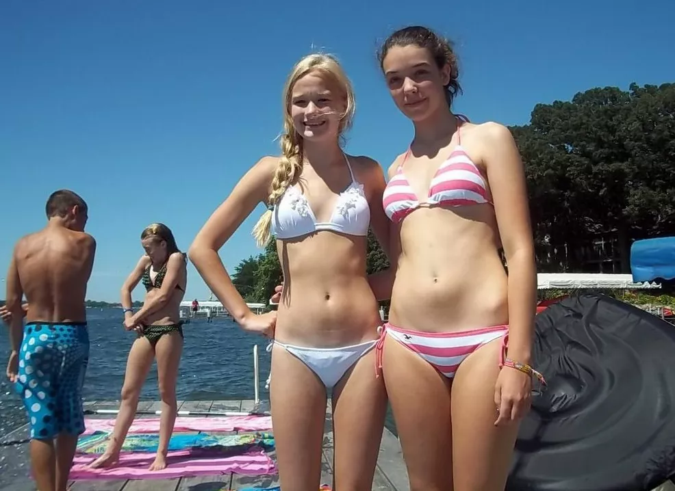 Bony young woman chicks in fitting bathing suits